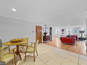 826 S 2nd Street 3, Philadelphia PA 19147