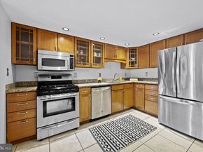 826 S 2nd Street 3, Philadelphia PA 19147
