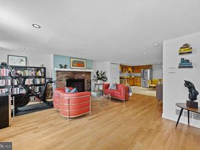 826 S 2nd Street 3, Philadelphia PA 19147