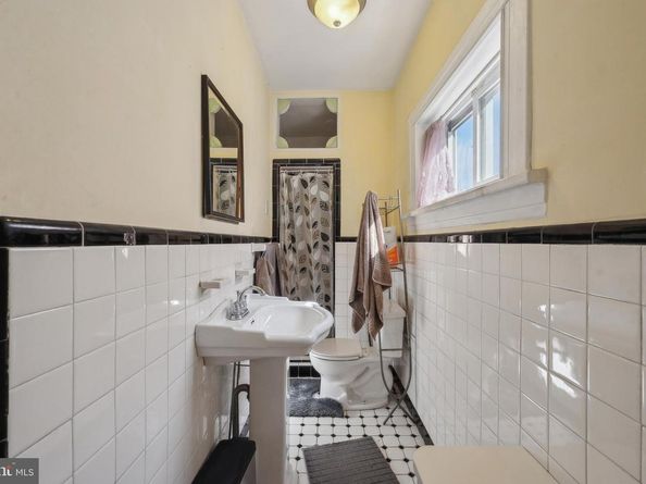 5131 Pine Street, Philadelphia PA 19143