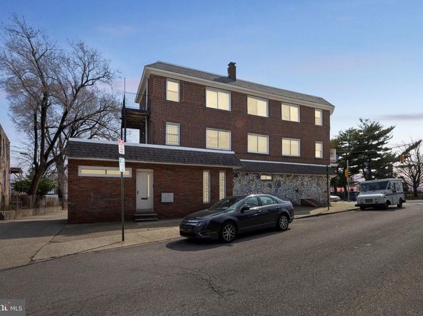 4931 Wissahickon Avenue, Philadelphia PA 19144
