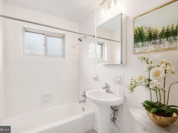 3900 Tunlaw Road NW 305, Washington DC 20007