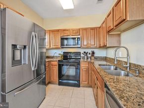 1530 Spring Gate Drive 9219, Mclean VA 22102