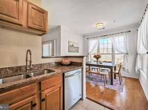 1530 Spring Gate Drive 9219, Mclean VA 22102