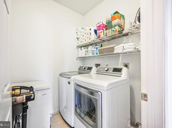 1530 Spring Gate Drive 9219, Mclean VA 22102
