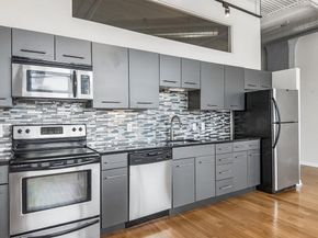 2200 Arch Street 711, Philadelphia PA 19103