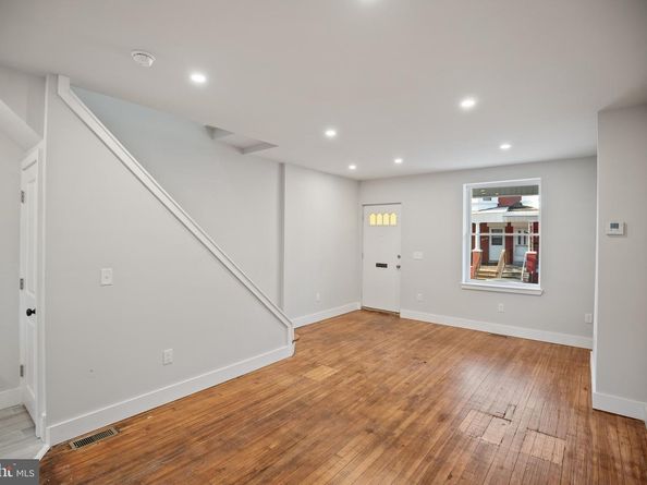 1227 S Peach Street, Philadelphia PA 19143