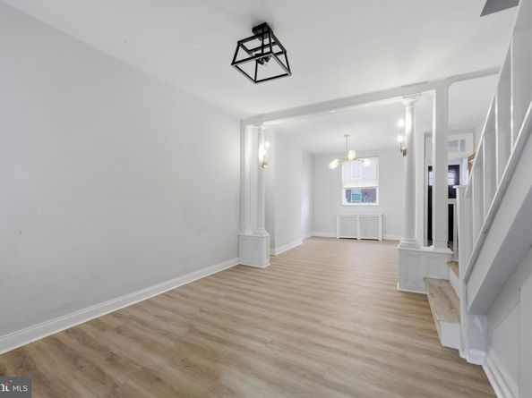 2420 Federal Street, Philadelphia PA 19146