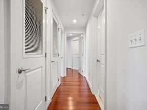 8220 Crestwood Heights Drive 301, Mclean VA 22102