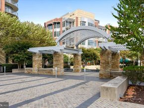 8220 Crestwood Heights Drive 301, Mclean VA 22102
