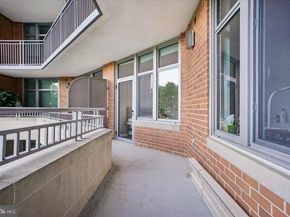 8220 Crestwood Heights Drive 301, Mclean VA 22102
