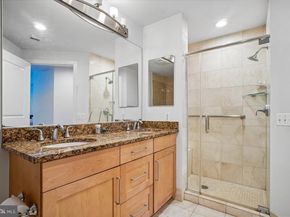 8220 Crestwood Heights Drive 301, Mclean VA 22102