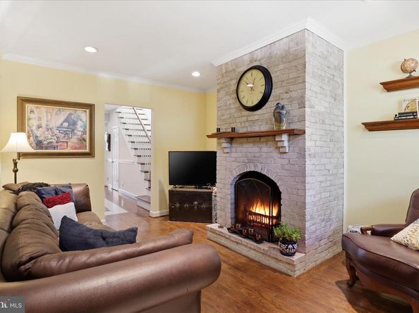 914 Pendleton Street, Alexandria VA 22314