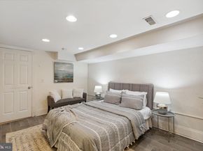 1305 Spruce Street TH1C, Philadelphia PA 19107