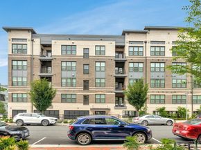 2320 Field Point Road 4102, Herndon VA 20171