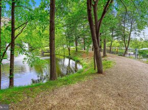 8360 Greensboro Drive 1010, Mclean VA 22102