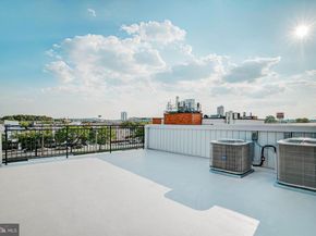 2616 S 18TH Street 22, Philadelphia PA 19145