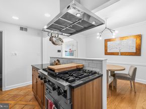 902 S Saint Asaph Street, Alexandria VA 22314