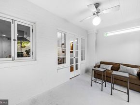 902 S Saint Asaph Street, Alexandria VA 22314