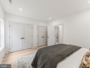 906 Hillcrest Drive SW, Vienna VA 22180