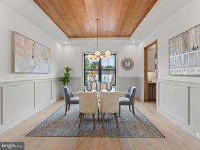 906 Hillcrest Drive SW, Vienna VA 22180