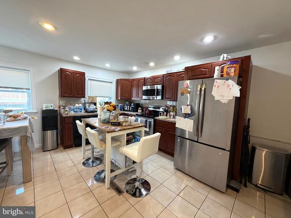 3115 Gilham Street, Philadelphia PA 19149