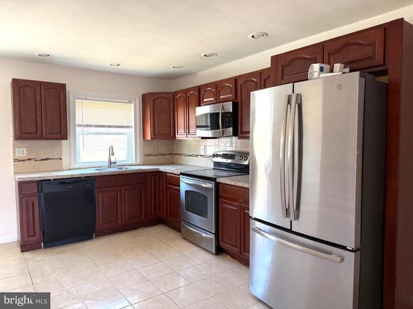 3115 Gilham Street, Philadelphia PA 19149