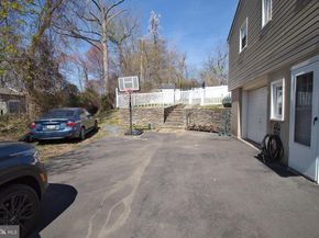 705 Overlook Drive, Warminster PA 18974