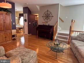 2550 James Madison Circle, Herndon VA 20171