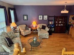 2550 James Madison Circle, Herndon VA 20171