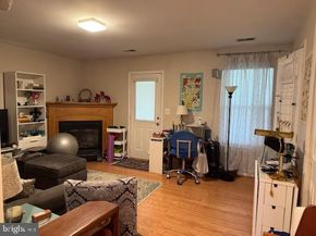 2550 James Madison Circle, Herndon VA 20171