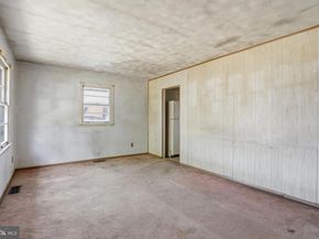 1402 Susan Avenue, Croydon PA 19021