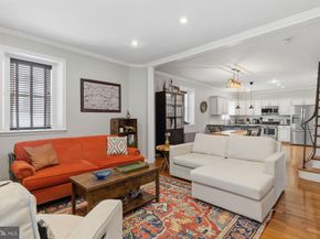 210 E Evergreen Avenue, Philadelphia PA 19118