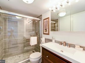 1250 4TH Street SW W107, Washington DC 20024