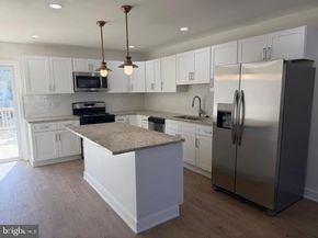 8036 Mars Place, Philadelphia PA 19153