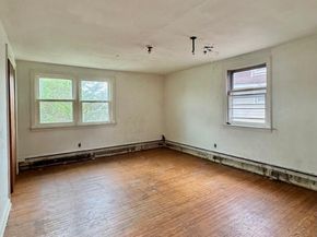 828 Broad Street, Collingdale PA 19023