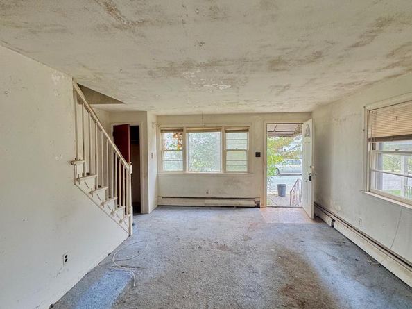 828 Broad Street, Collingdale PA 19023