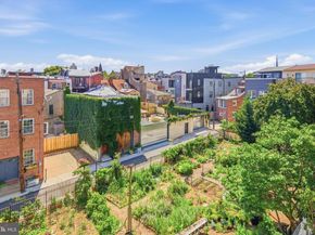 913 N Lawrence Street, Philadelphia PA 19123