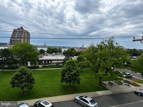 730 S Front Street, Philadelphia PA 19147