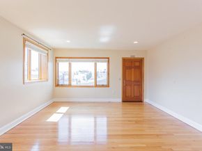 730 S Front Street, Philadelphia PA 19147
