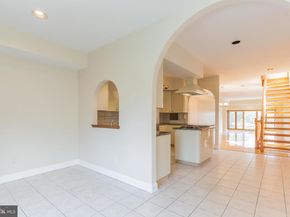 730 S Front Street, Philadelphia PA 19147