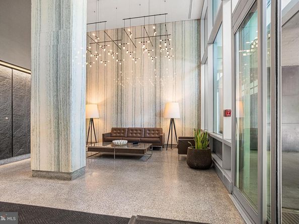 604 S Washington Square 2311, Philadelphia PA 19106