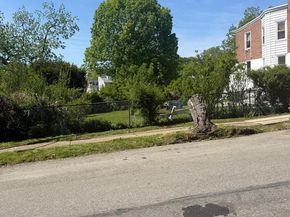32 S 12TH Street, Darby PA 19023