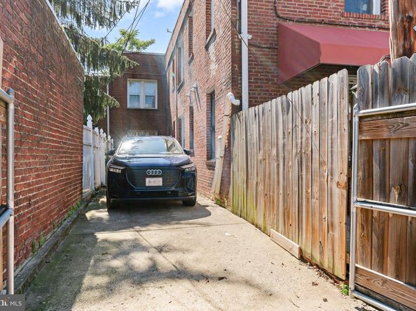 1929 1st Street NW T3, Washington DC 20001