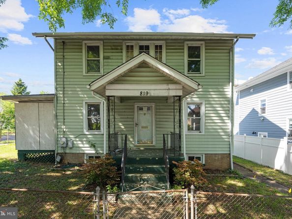 819 Quintana Place NW, Washington DC 20011