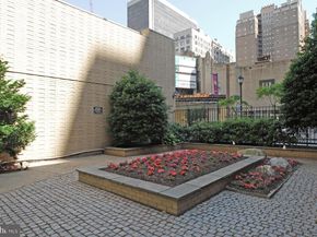 1919 Chestnut Street 1824, Philadelphia PA 19103