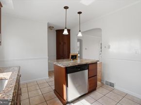 2880 Old Cedar Grove Road, Broomall PA 19008