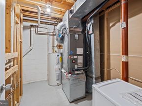 9556 Pine Bough Place, Vienna VA 22181