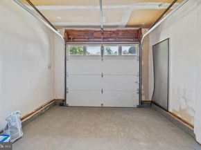 9556 Pine Bough Place, Vienna VA 22181