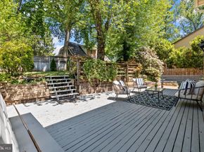 9556 Pine Bough Place, Vienna VA 22181